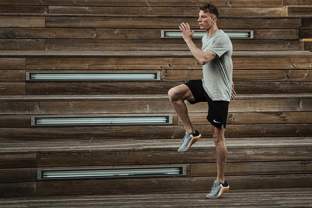 Trening HIIT co to? Poznaj zasady i korzyści tej metody treningowej